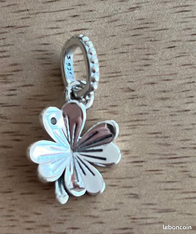 Charm / breloque en argent 925 (image 1)