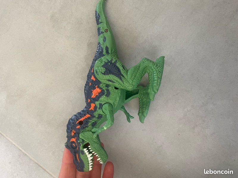Figurines dinosaures (image 6)