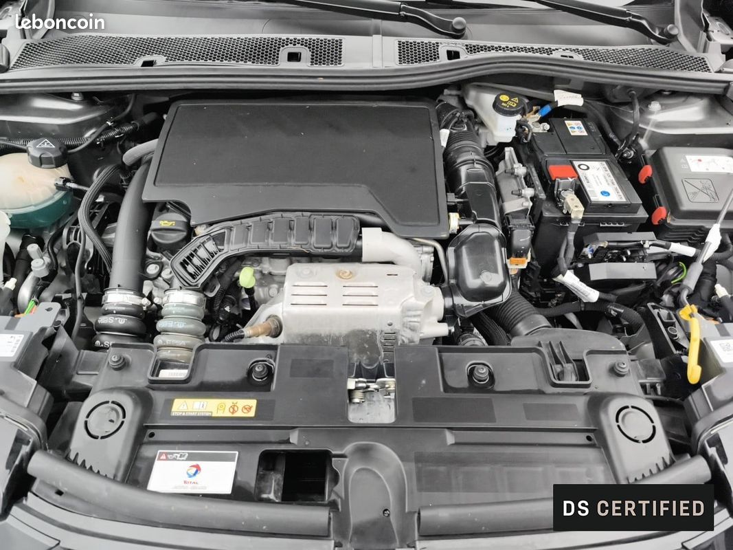 DS DS3 Crossback PureTech 130 EAT8 Performance Line (image 27)