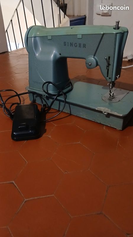 Machine à coudre Singer (image 5)