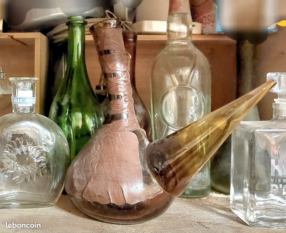 Carafes bouteilles etc (image 17)