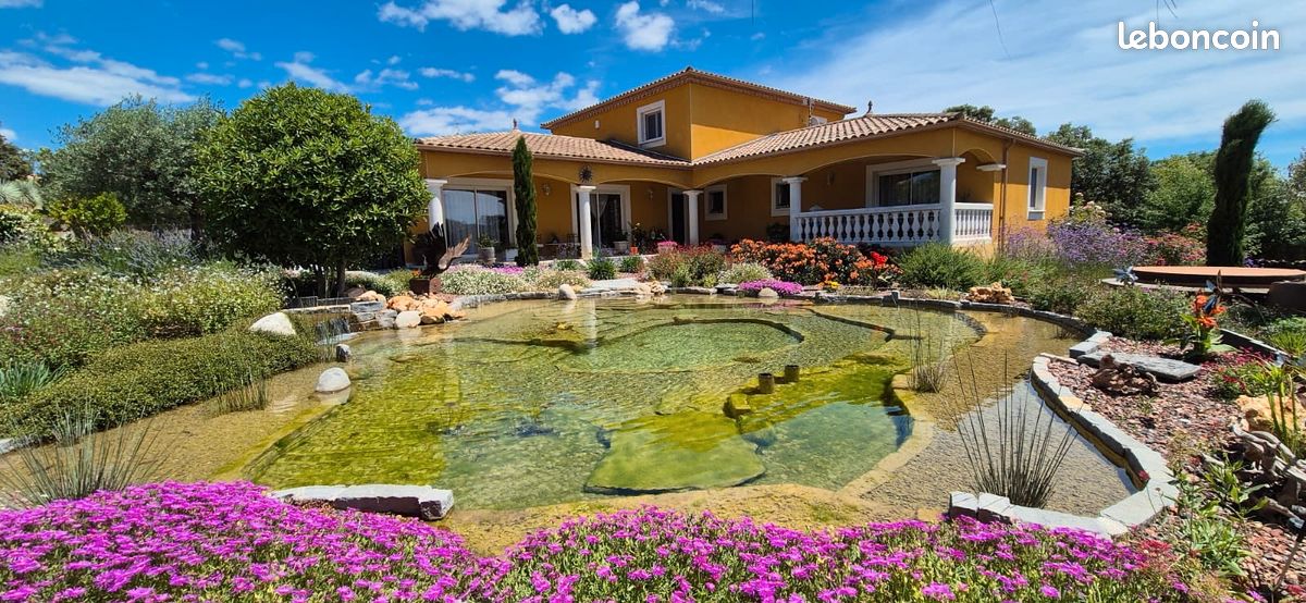 Maison 8 pièces 265 m² · à Argelliers · 265 m² · 895 000 €