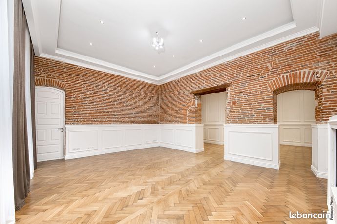 Appartement 3 pièces 162 m² — 3