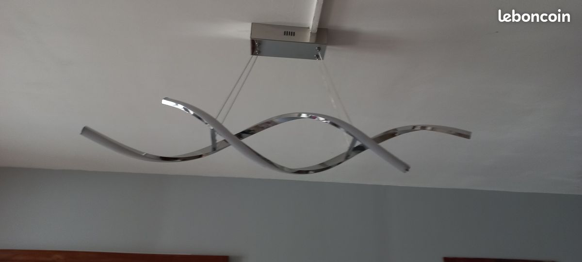 Lustre (image 2)