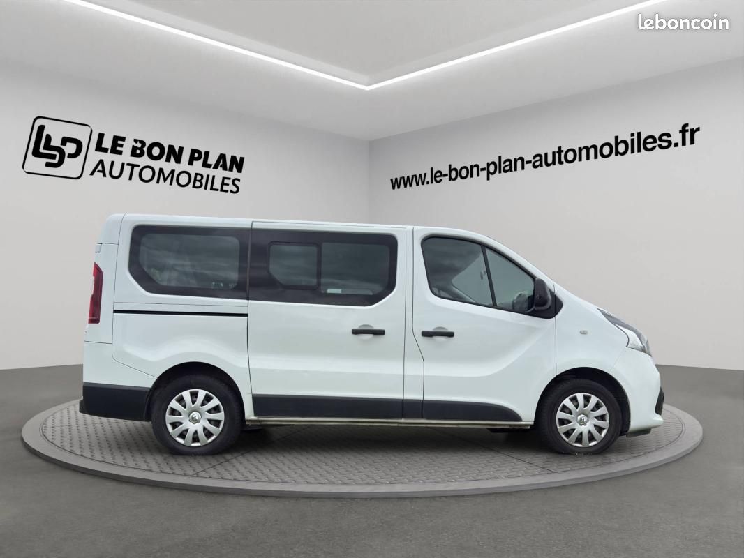 Renault Trafic III 1.6 dCi 125 Energy L1 Life 9PL (image 8)
