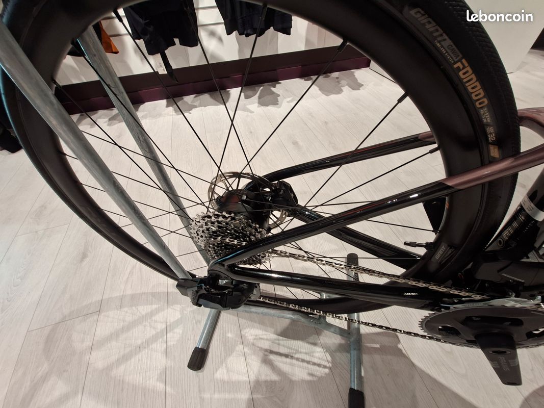 Velo de route a assistance electrique pour femme giant liv taille xs (image 6)