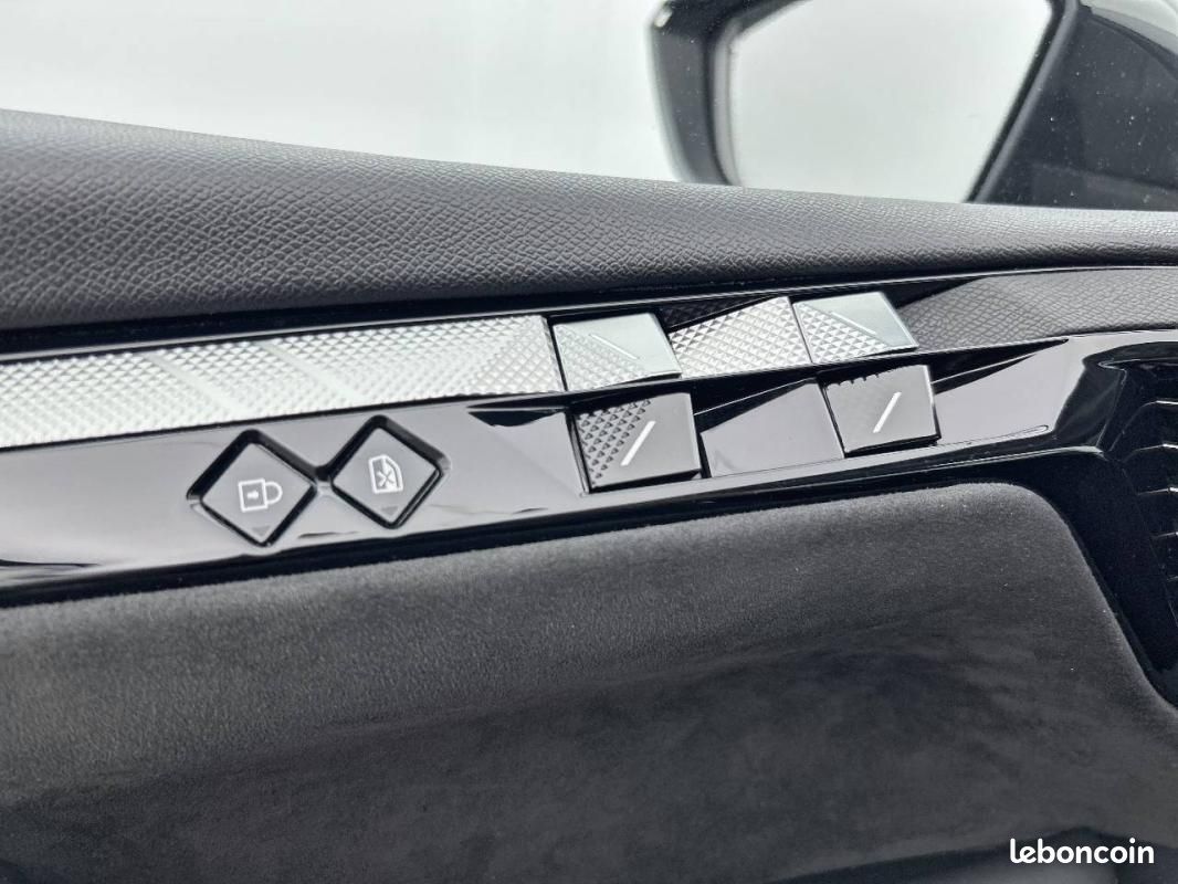 DS 4 Hybride E-Tense 225 EAT8 - Performance Line (image 20)