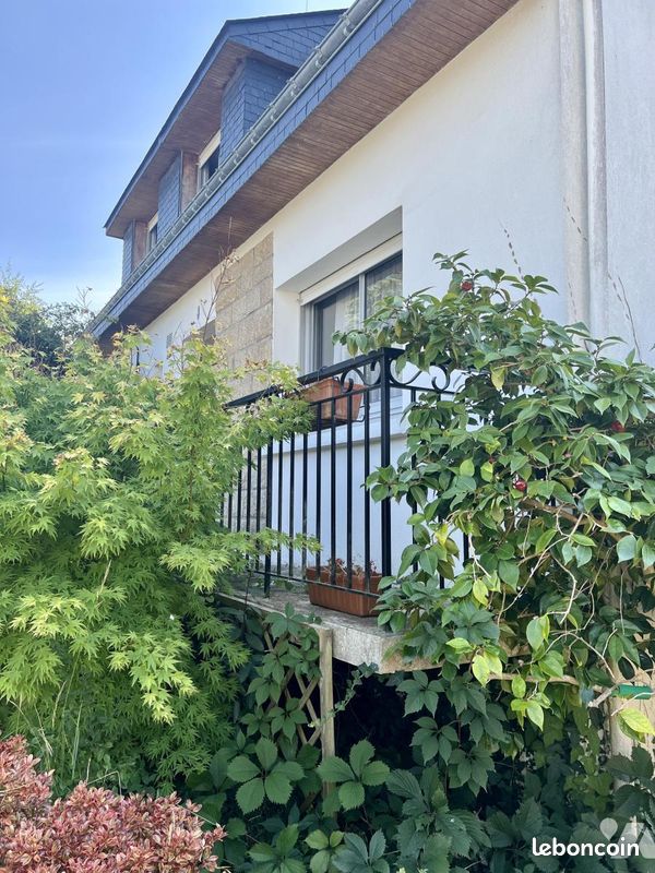 Maison 8 pièces 181 m² · à Larmor-Plage · 181 m² · 596 522 €