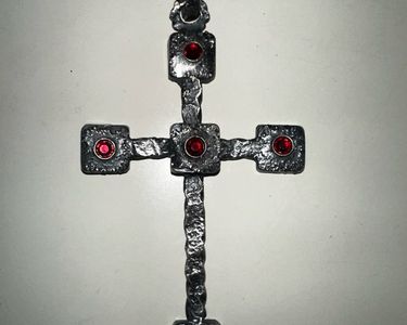 Collier de pendentifs crucifix, collier de Sainte Croix, collier de