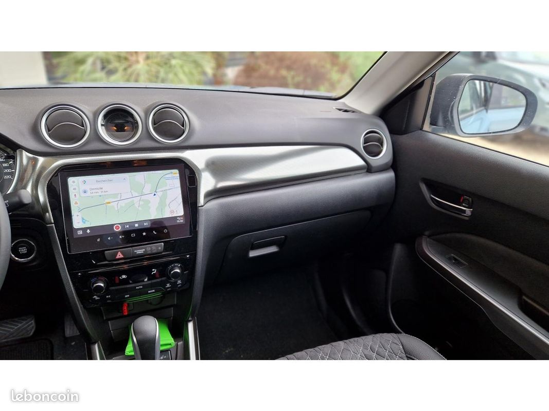 SUZUKI VITARA 1.4 Boosterjet + Hybrid SHVS - BVA 2015 Style PHASE 3 (image 35)