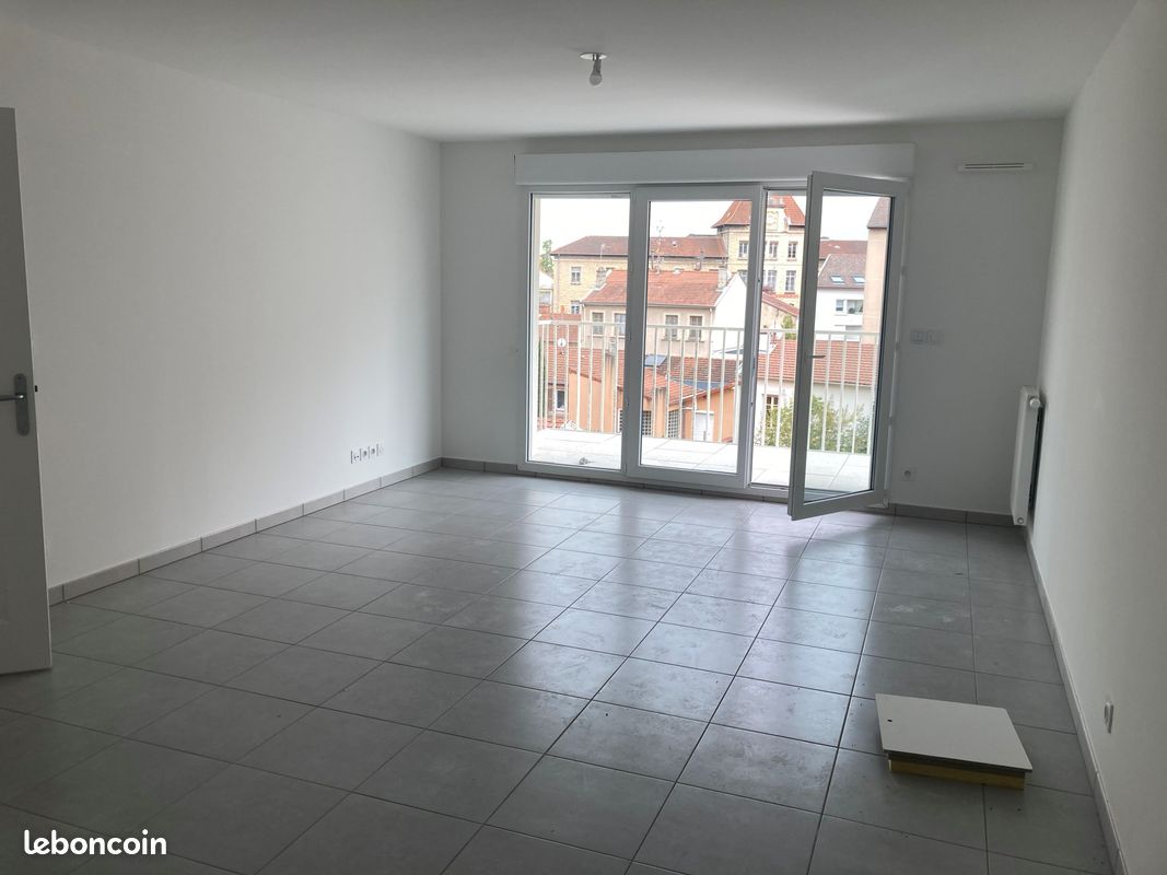 Appartement 2 pièces 48 m² · à Villeurbanne · 48 m² · 822 €/mois