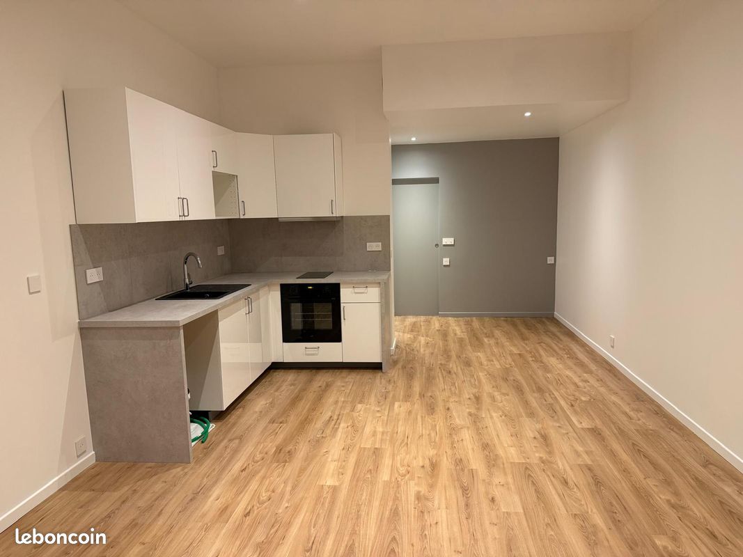 Appartement 1 pièce 35 m² · à Bordeaux · 35 m² · 830 €/mois