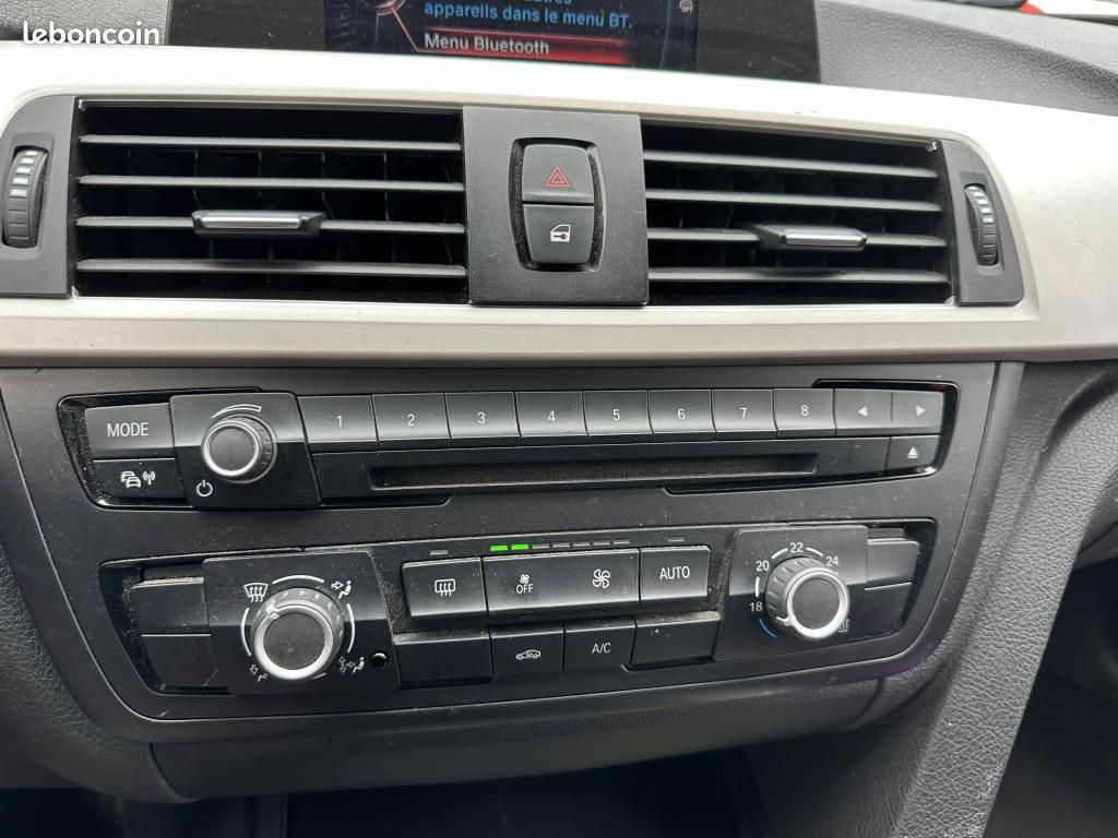 BMW SERIE 3 318d Touring Lounge TOURING F31 318d PHASE 1 (image 9)