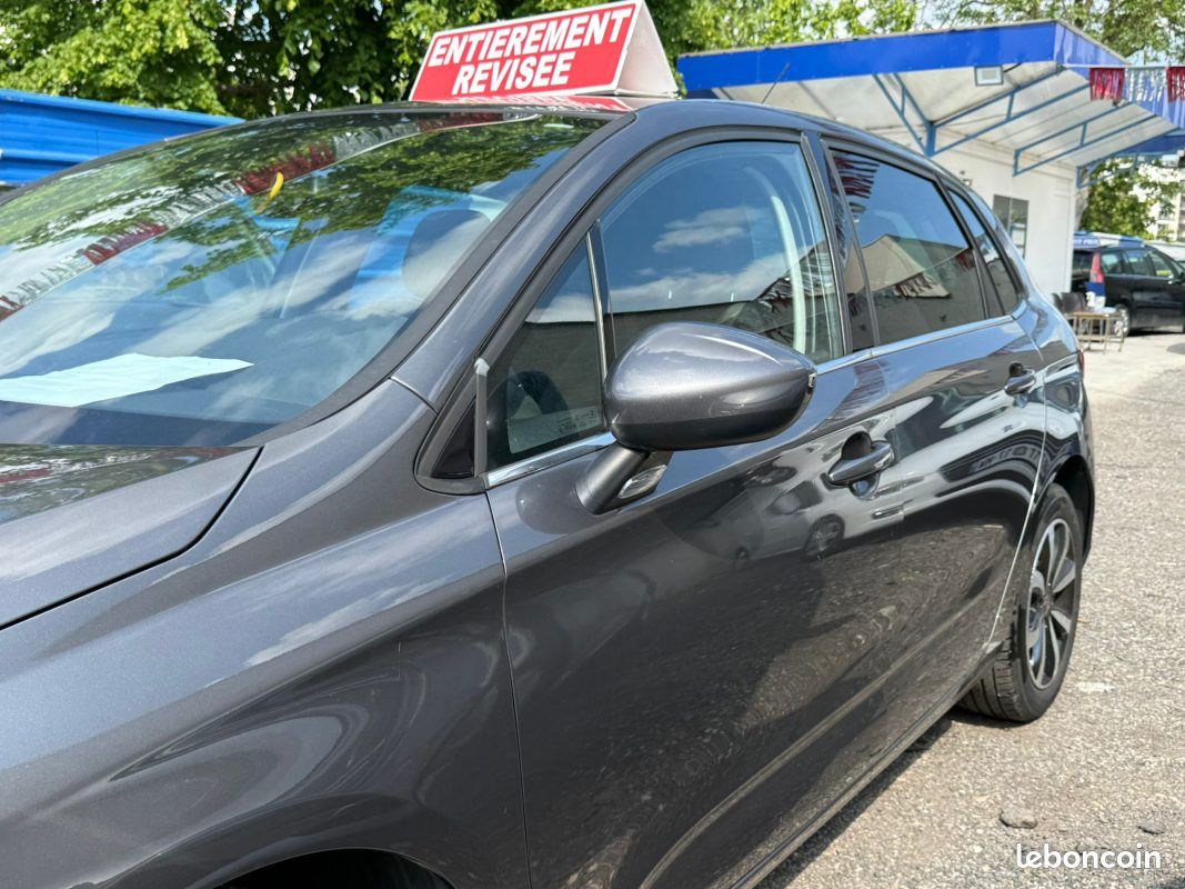 CITROEN C4 05 cv 121 ch 1.6 BLUEHDI Très Bon Etat (image 6)