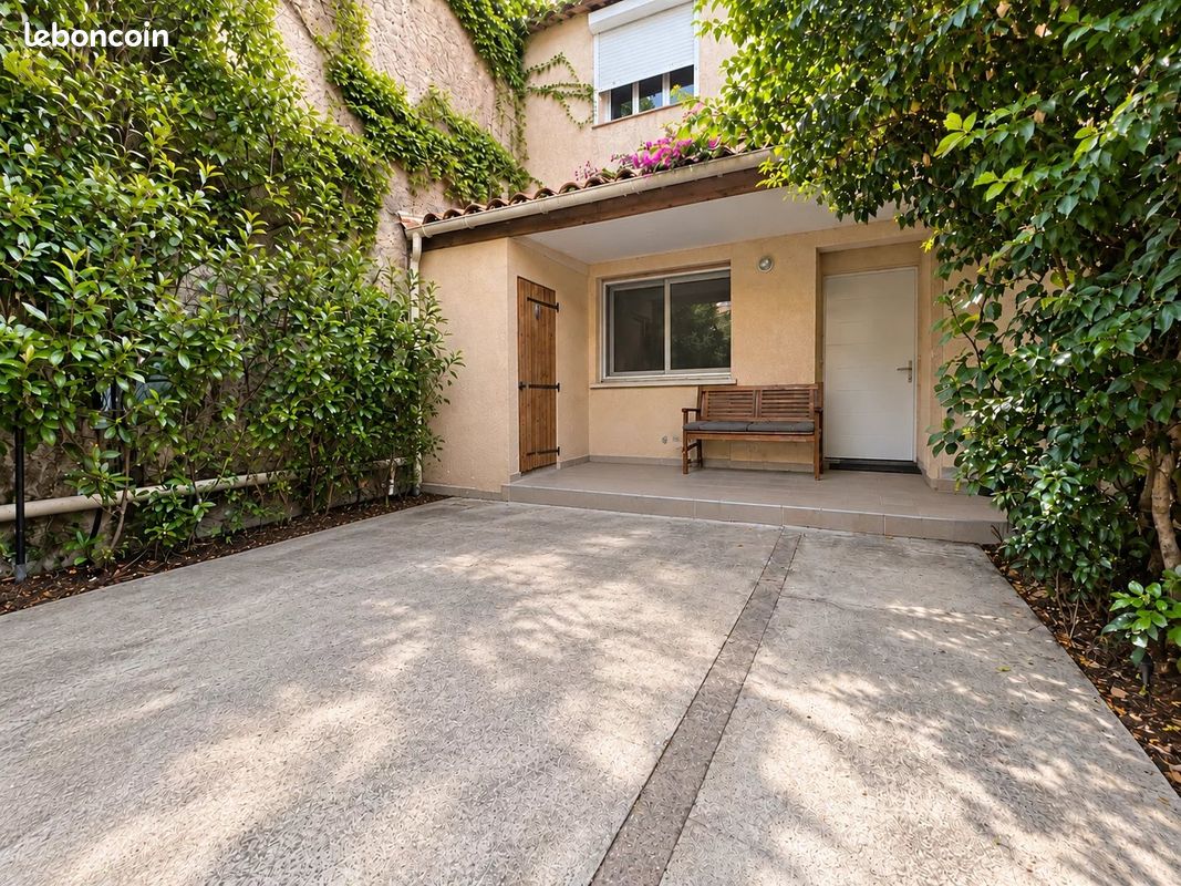 Maison 9 pièces 160 m² · à Ajaccio · 160 m² · 445 000 €