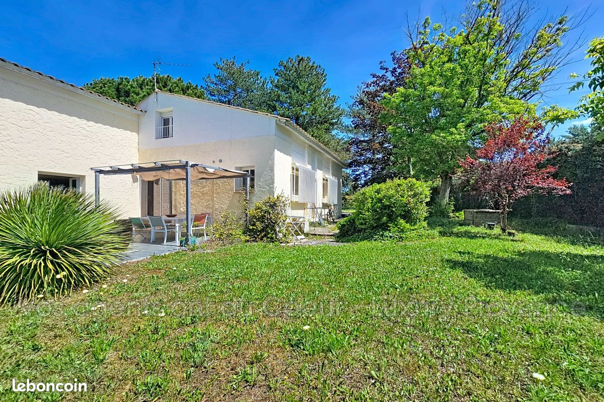 Maison 6 pièces 160 m² · à Bouc-Bel-Air · 160 m² · 700 000 €