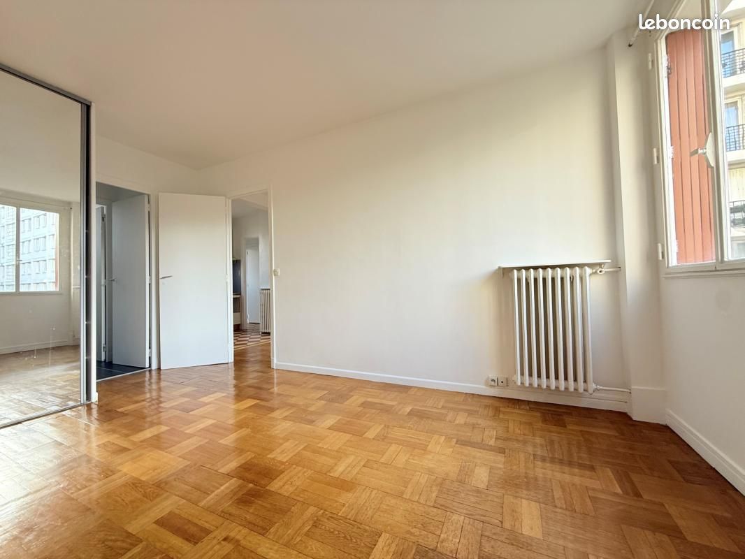 Appartement 2 pièces 48 m² · à Paris · 48 m² · 380 000 €