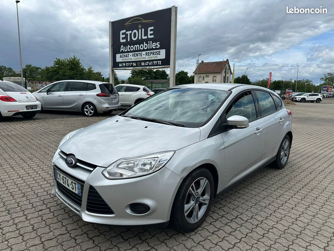 Ford focus 1.0 scti 100 cv ecoboost s&s revise garantie (image 1)
