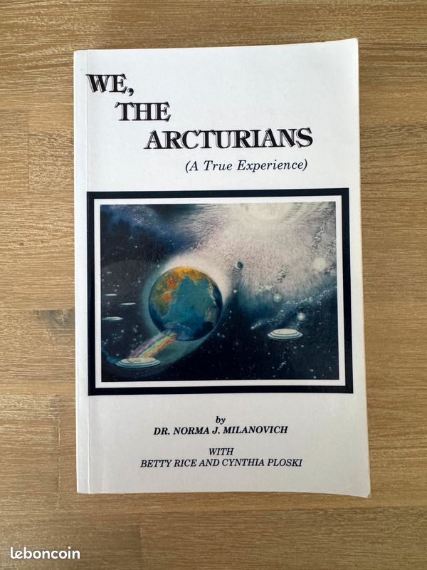 Lot de 3 livres en Anglais : UFOs, Secret Space Programs & Extraterrestrial Alliances (image 2)