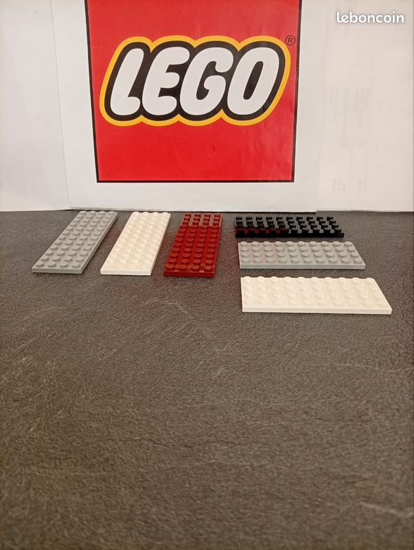 Lego plate 4×10,4×12. T244 (image 1)
