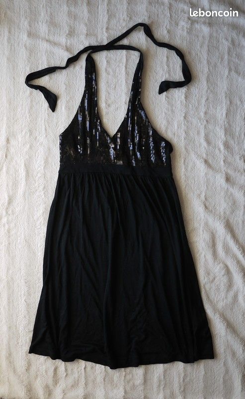 Robe noire à sequins H&M (soirées, été, Vêtements