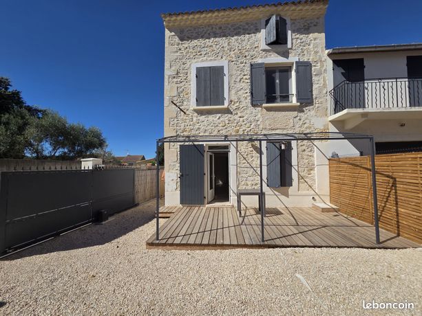 Mas 3 pièces 110 m²