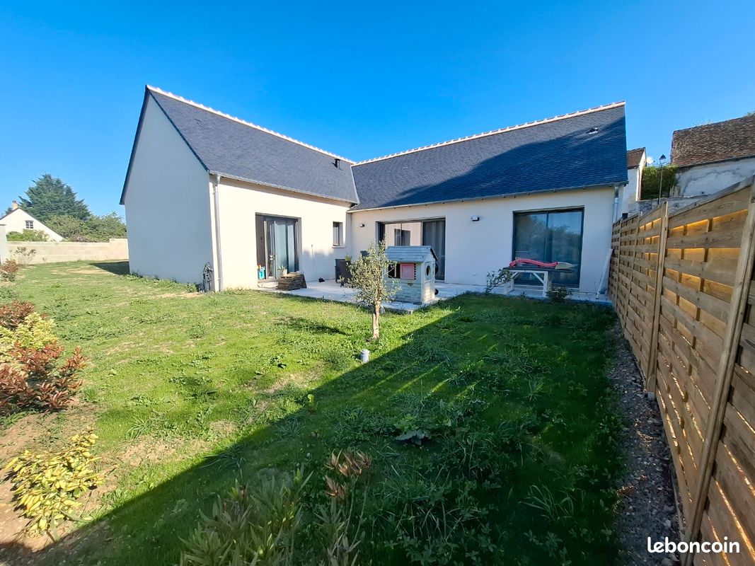 Maison 5 pièces 130 m² · à Dierre · 130 m² · 304 900 €