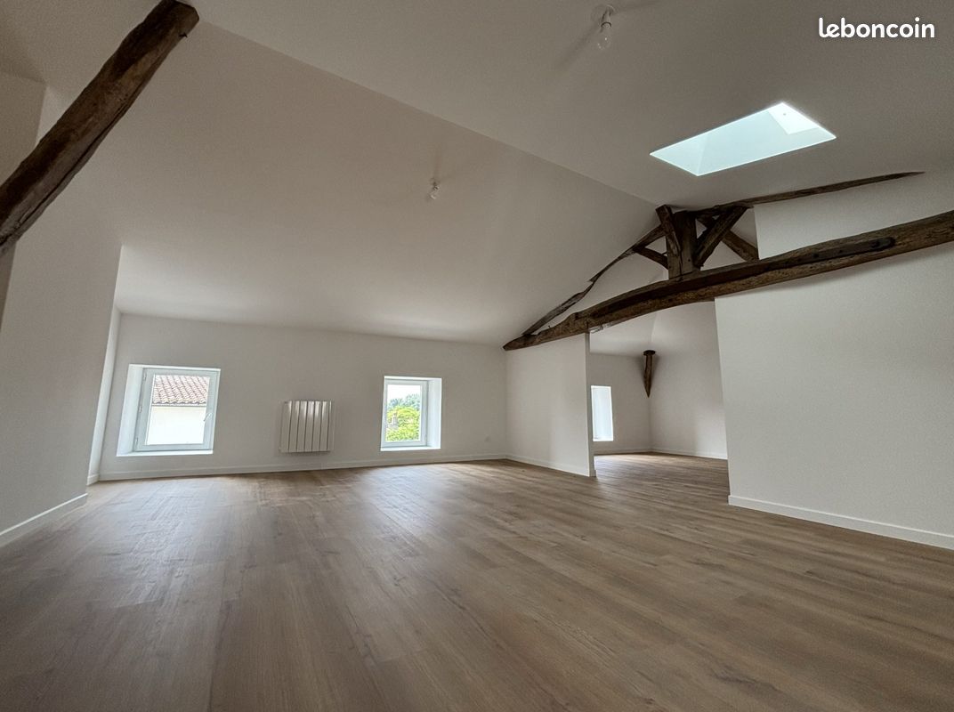 Maison 5 pièces 146 m² · à Mauzé-sur-le-Mignon · 146 m² · 263 000 €