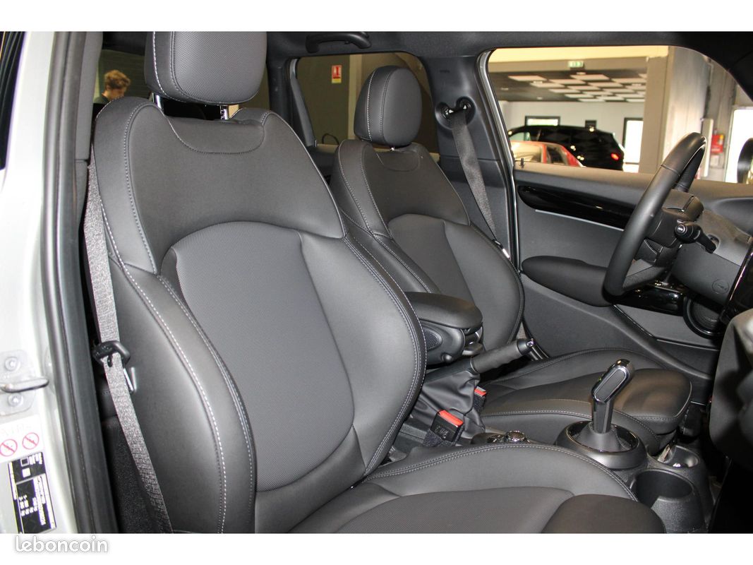 MINI MINI Cooper 1.5i 136 Edition Premium Plus Phase 3 Suivi Parfait État (image 29)