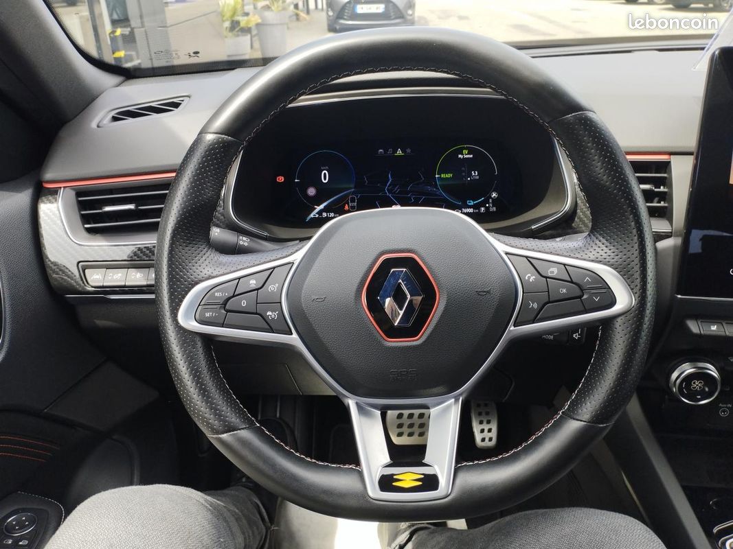 RENAULT ARKANA 1.6 E-Tech Hybride - 145 - BVA multi-modes R.S. Line Fast Track PHASE 1 (image 21)