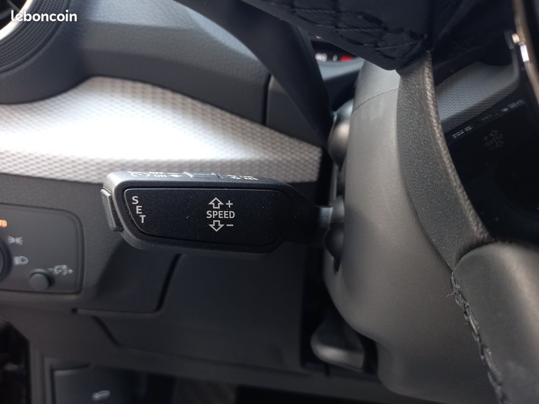 Audi Q2 30 TDI 116CH DESIGN S TRONIC 7 (image 20)