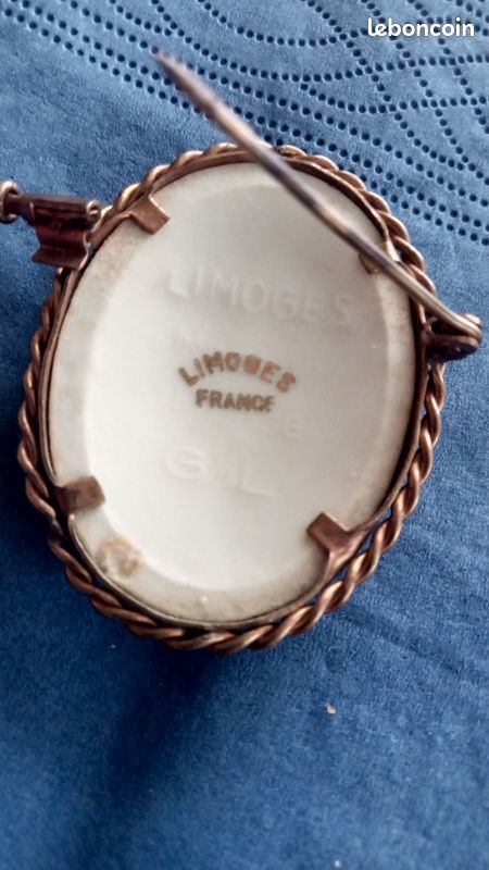 Broche porcelaine limoge ancienne (image 3)