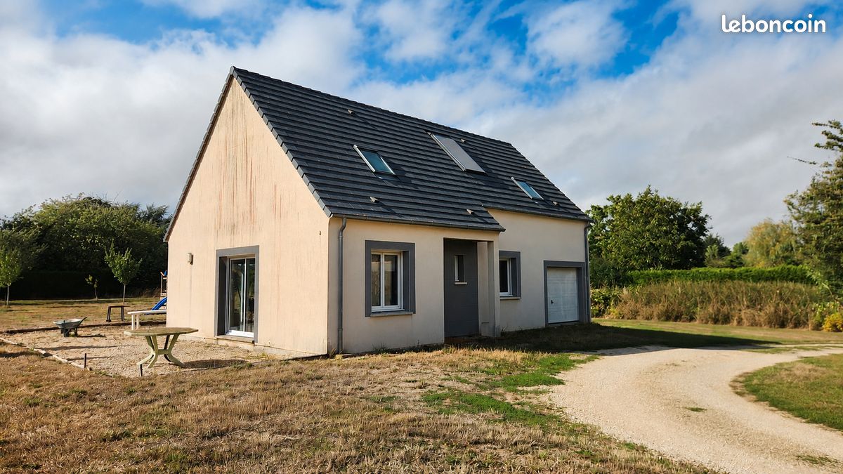 Maison 6 pièces 111 m² · à Tremblay-les-Villages · 111 m² · 231 000 €