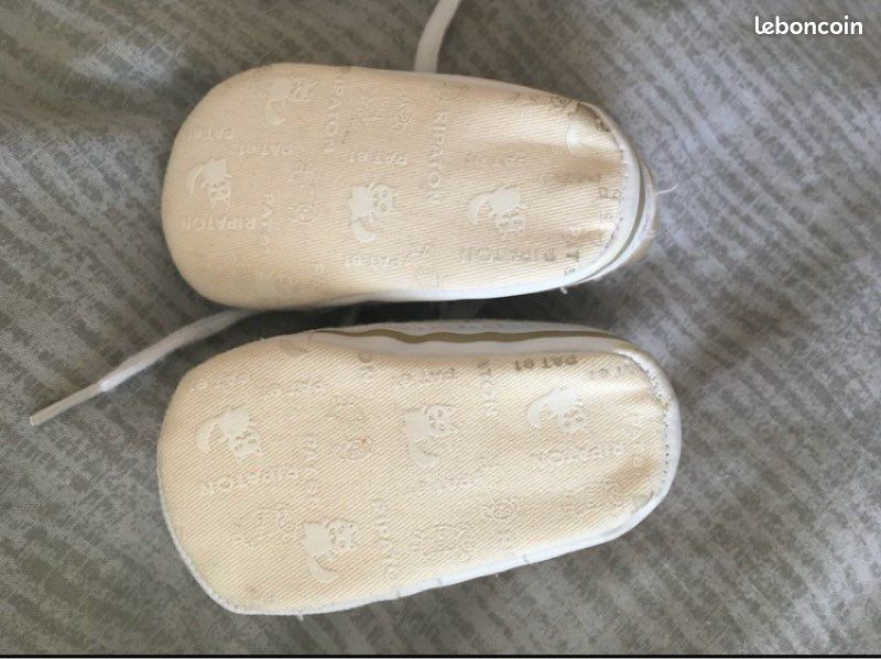#Chaussures / adorables baskets bébé en toile taille 0/6 mois (16/17) (image 6)