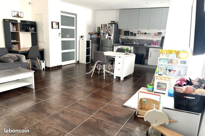 Appartement 3 pièces 52 m²