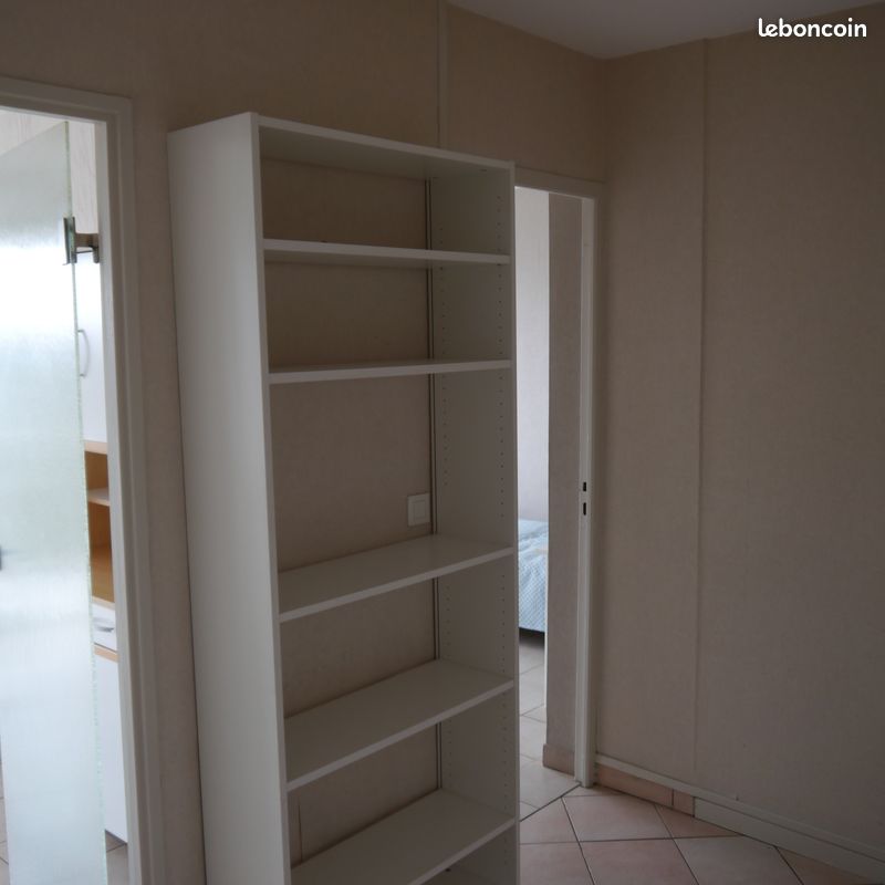 ROUEN F2 meublé prefecture pasteur fac de droit (image 6)