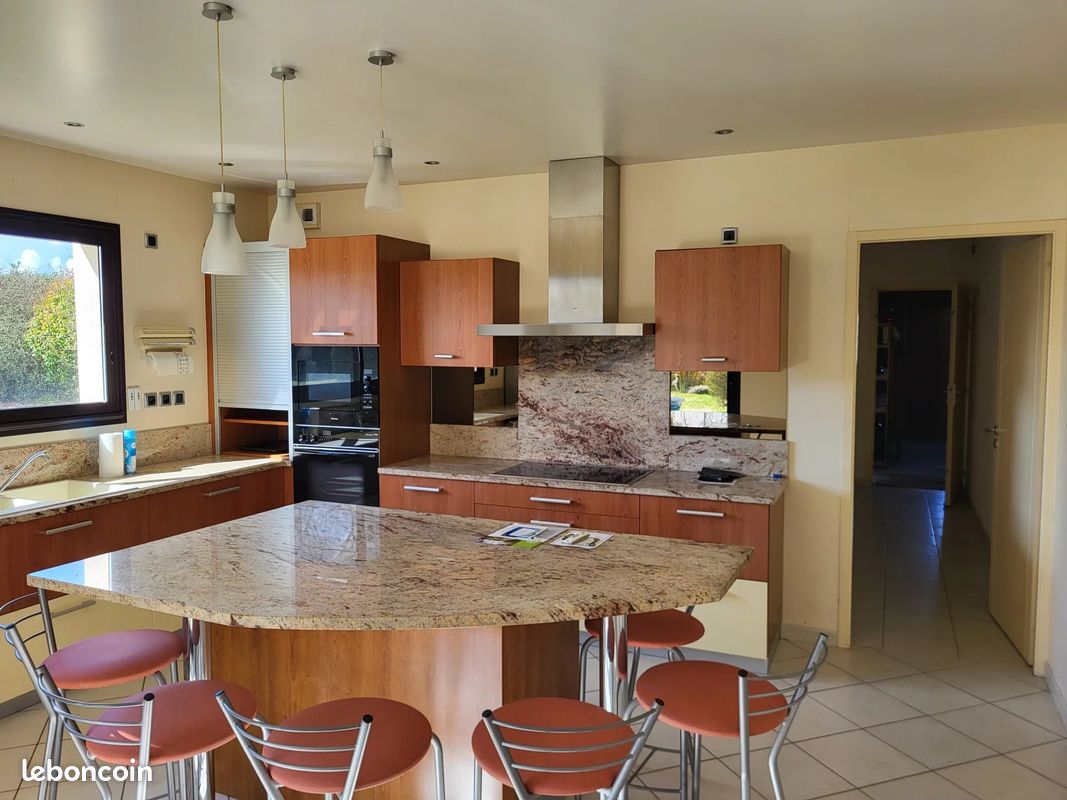 Maison 14 pièces 283 m² (image 3)