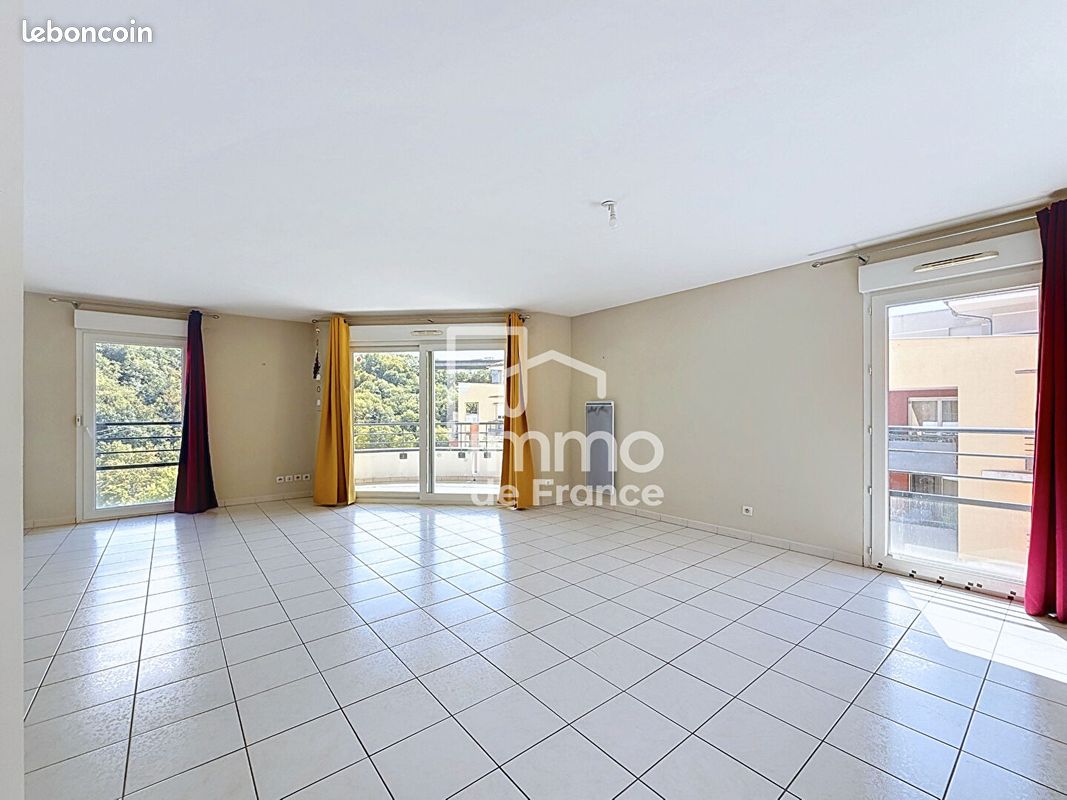 Appartement 3 pièces 98 m² · à Valserhône · 98 m² · 1 370 €/mois
