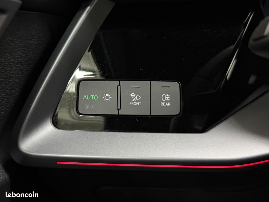 Audi A3 sportback TFSI Mild Hybrid 150 S tronic 7 S line (image 29)