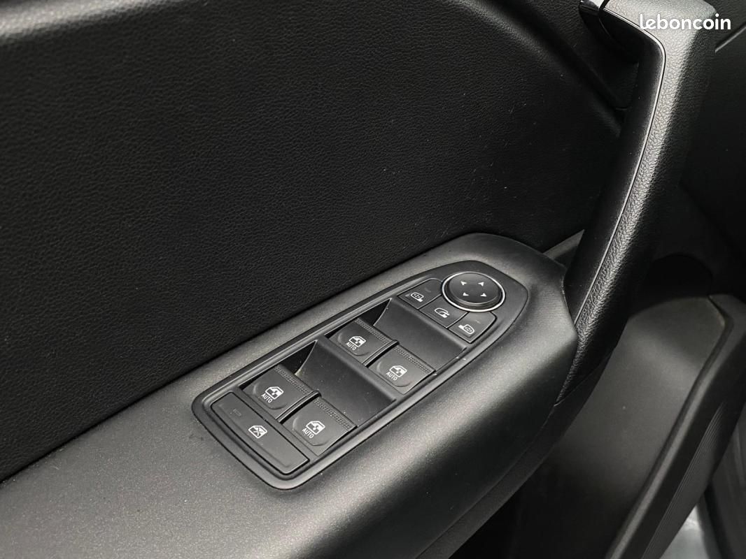 Renault Captur BUSINESS HYBRIDE E TECH 145CV CARPLAY/CAMERA/ROUE DE SECOURS/GPS (image 9)