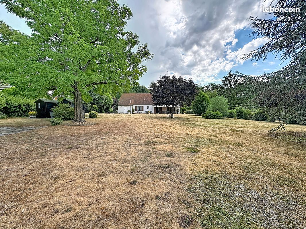Maison 4 pièces 114 m² · à La Croix-en-Touraine · 114 m² · 289 000 €