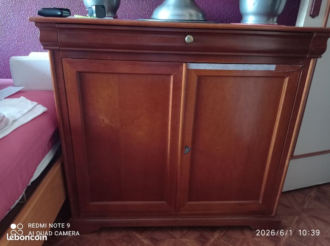 Meuble en merisier (image 2)