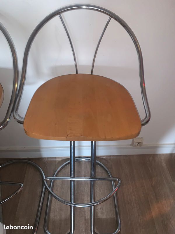 Chaises hautes (image 3)