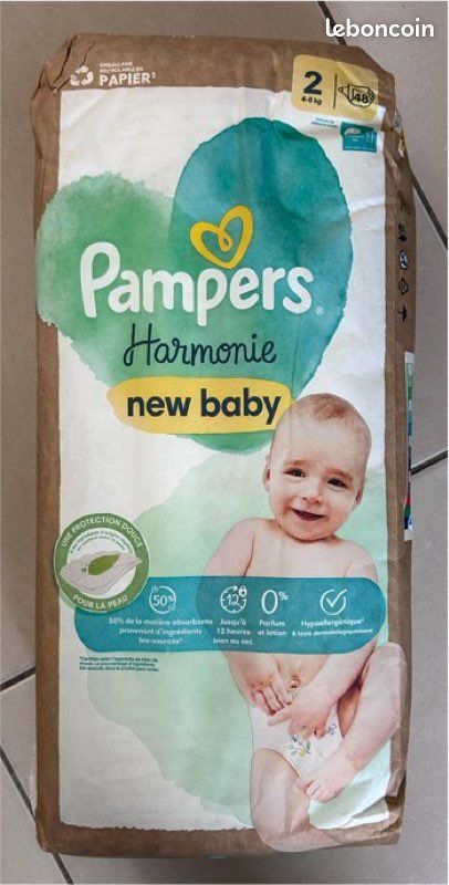 Couches PAMPERS Taille 2 (image 1)