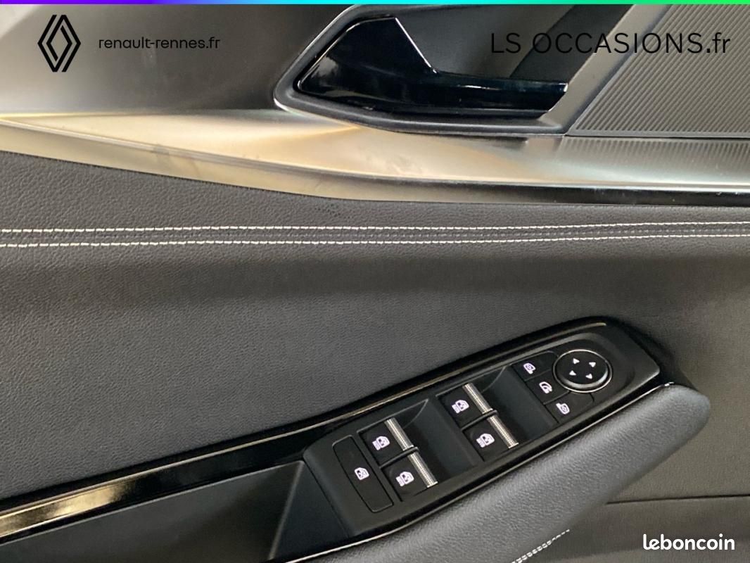 Renault Austral E-Tech hybrid 200 Iconic (image 16)