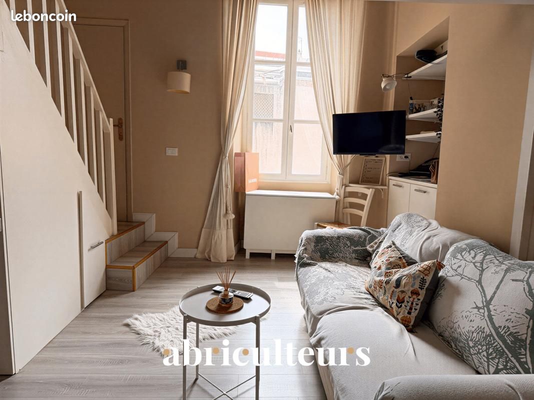 Appartement 1 pièce 29 m² · à Nice · 29 m² · 350 000 €