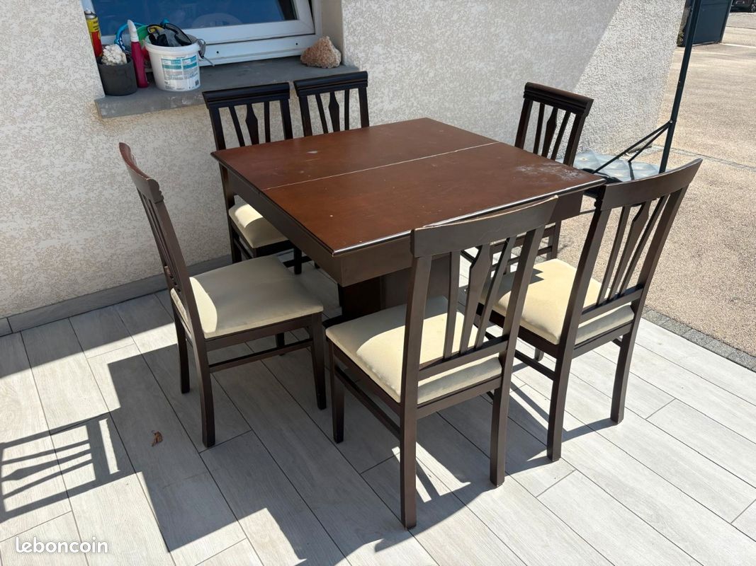 Table de salle a mange+ 6 chaises (image 1)