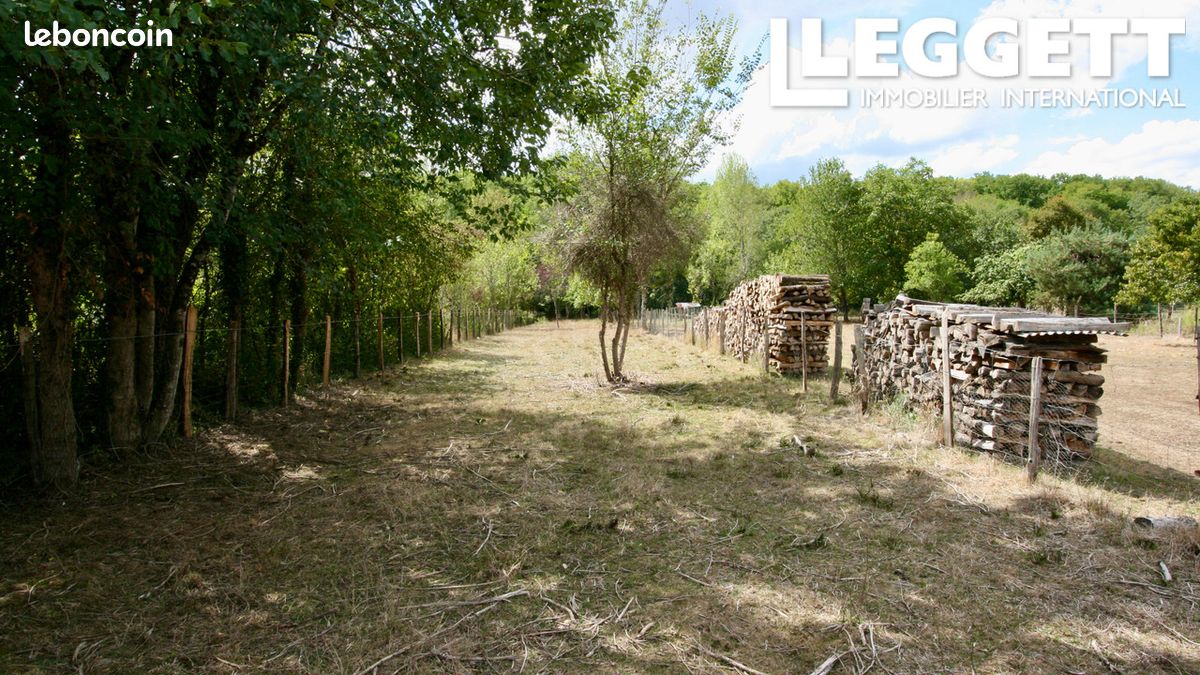 Maison 5 pièces 100 m² - Saint-Sornin 16220 (image principale 9)