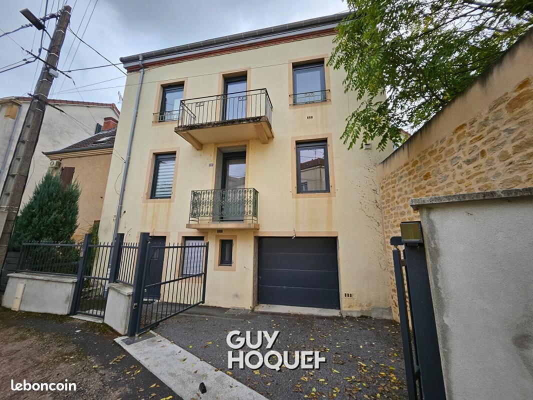 Maison 10 pièces 195 m² · à Paray-le-Monial · 195 m² · 496 375 €