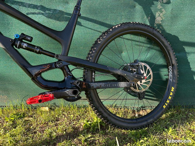 YT Capra Comp 2021 29'' Taille L XL Vélos